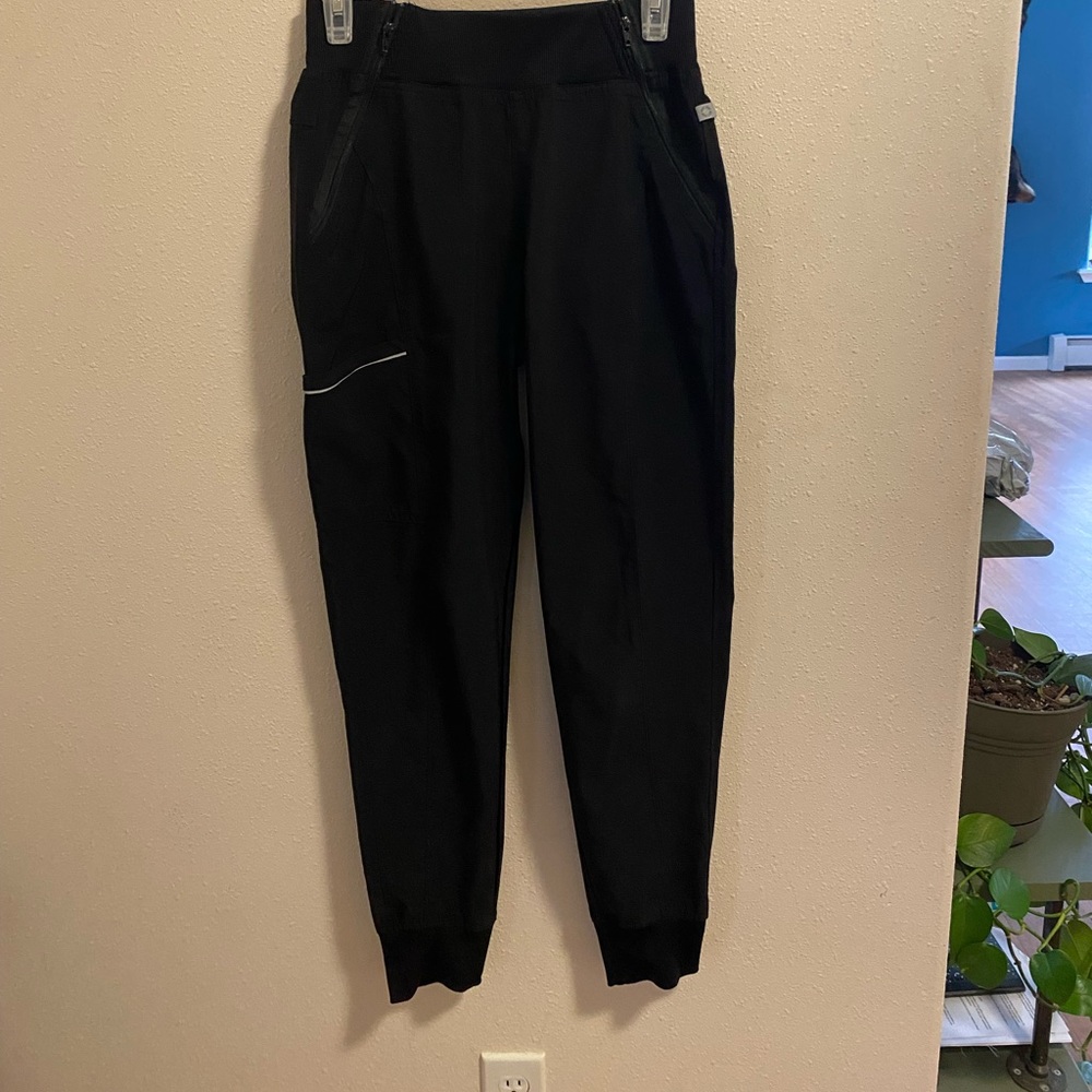 Womens scrub like pants